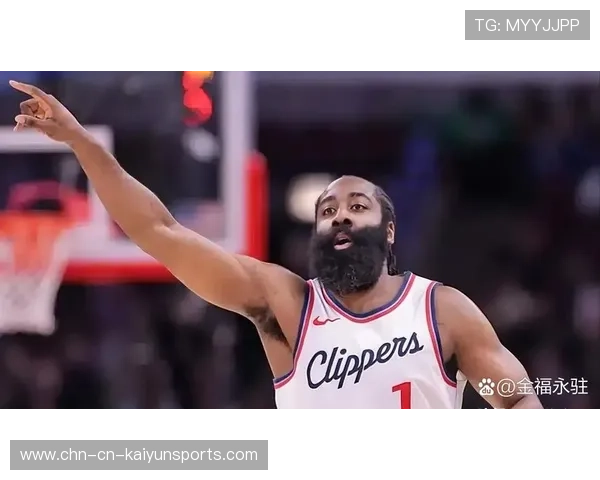 篮球巨星三分投到灯灭：一场超越传奇的绝杀瞬间