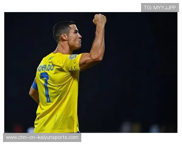 阿森纳拟引进C罗式的高点得分手补齐头球缺陷