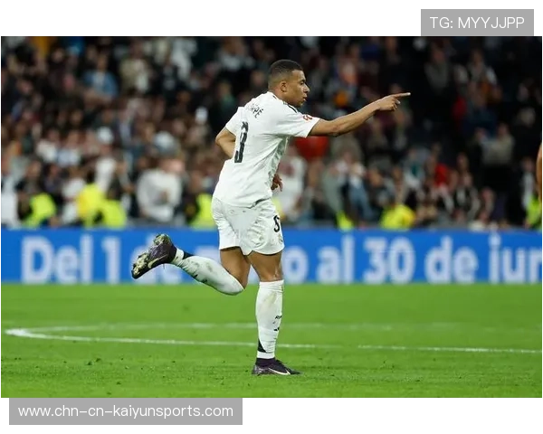 姆巴佩伯纳乌百米冲刺后推射得分,皇马2-0领先巴列卡诺 姆巴佩伯纳乌百米冲刺后推射得分,皇马2-0领先巴列卡诺